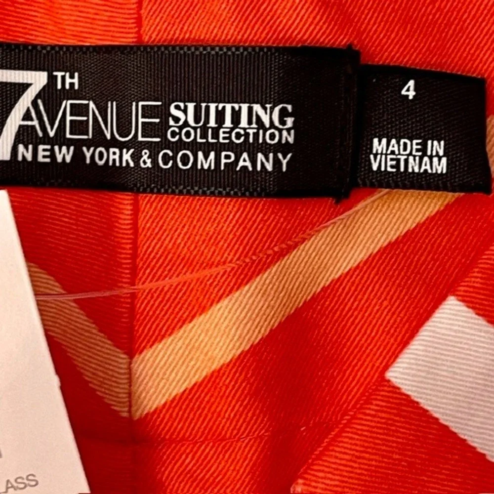 New York & Co 7th Avenue Coral Striped Twill Chino Preppy Resort Shorts Sz 4 New